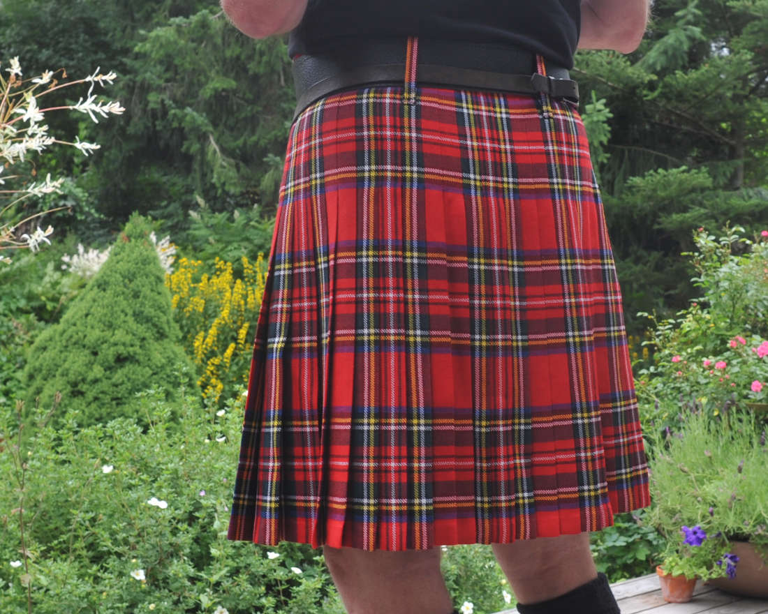 Kilt Stewart Royal tartan