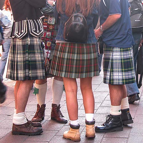 Women wear kilts too